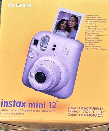 Nuova fotocamera istantanea